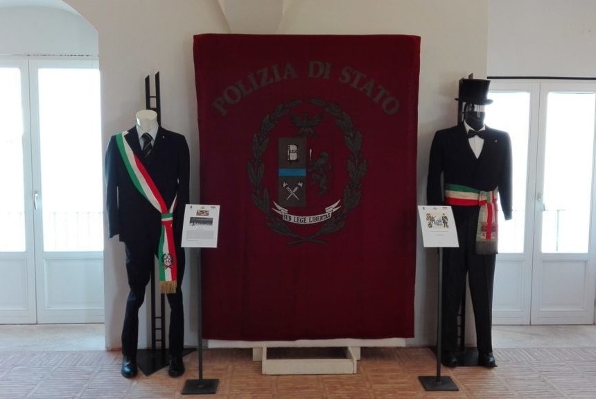 “100 anni di storia dell’Aquila della Polizia di Stato”: divise, armi e decorazioni in mostra a Matera fino al 19 novembre