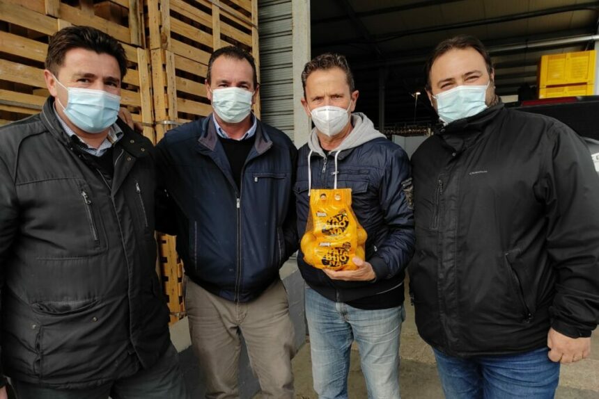 Bernalda, la solidarietà dell’azienda agricola “Magna Grecia” con un ospite d’eccezione: l’attore Enzo Salvi