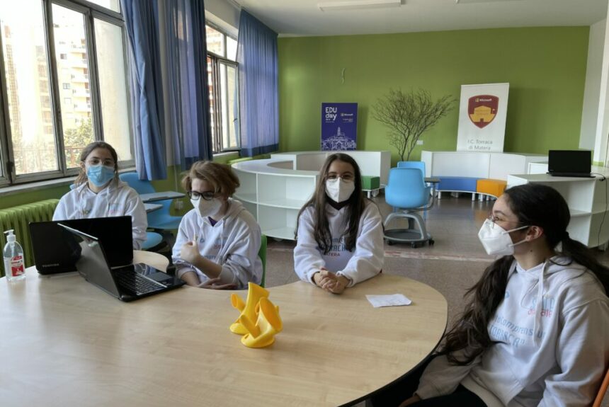 Matera, Istituto Comprensivo Torraca classificato nella fase provinciale Premio Nazionale Scuola Digitale