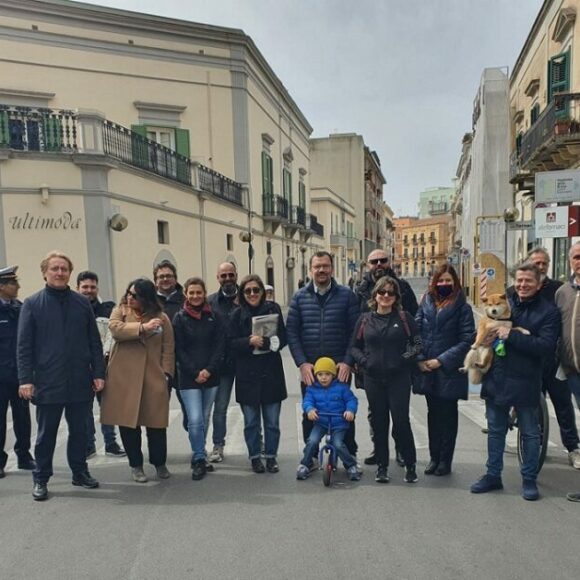 Matera, ottimi riscontri per la prima domenica senz’auto. L’assessore Ferrara: “Provvedimento apprezzato dai cittadini”