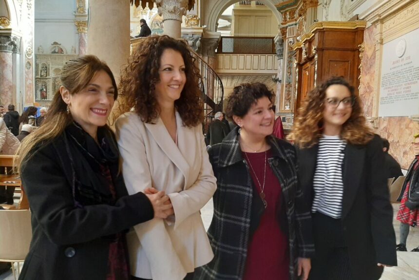 “L’entusiasmo supera ogni ansia”: Elena, Annalisa, Luigina e Laura sono le prime donne che realizzeranno il Carro della Bruna