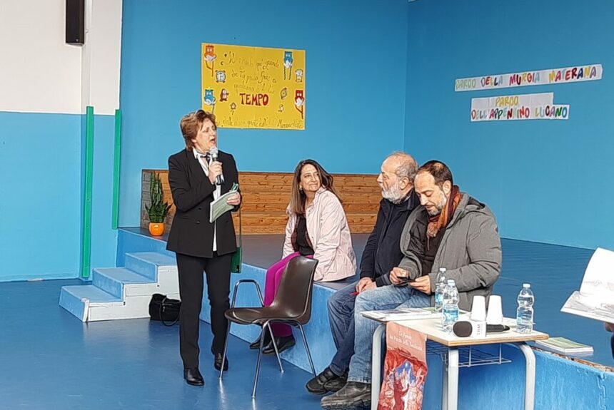 I giochi di parole di Roberto Piumini nel volume “Le Favole dei Parchi della Basilicata”: lo scrittore ospite dell’Istituto comprensivo Minozzi Festa di Matera