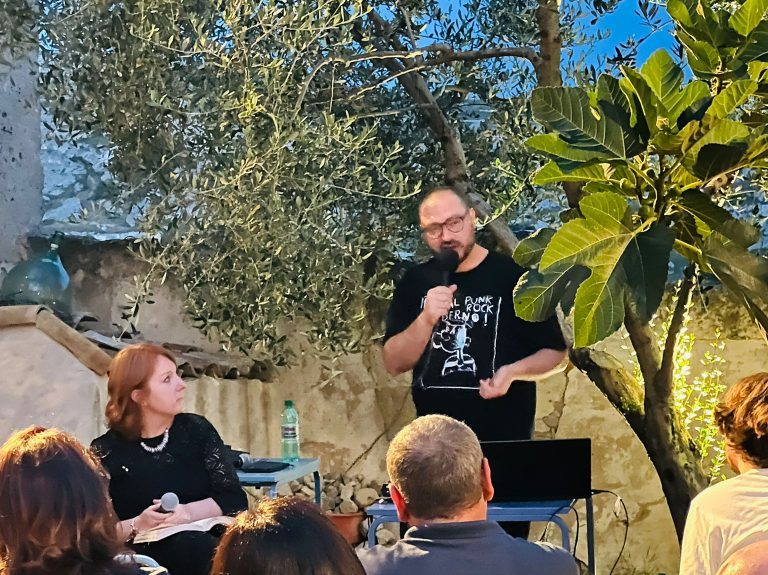 Presentato a Matera il romanzo-reportage “Tutti vivi” del giornalista e scrittore Valerio Millefoglie