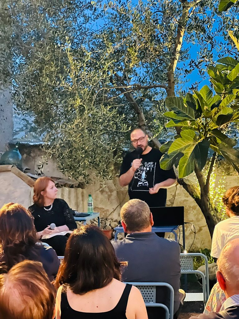 Presentato a Matera il romanzo-reportage “Tutti vivi” del giornalista e scrittore Valerio Millefoglie