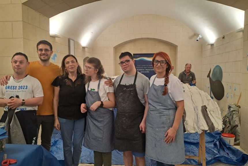 “Costruiamo insieme la Balena Giuliana!” con il Maestro Santochirico e i ragazzi del laboratorio “Oltre l’Arte”: bimbi accolti al Museo Ridola di Matera come se fossero a casa