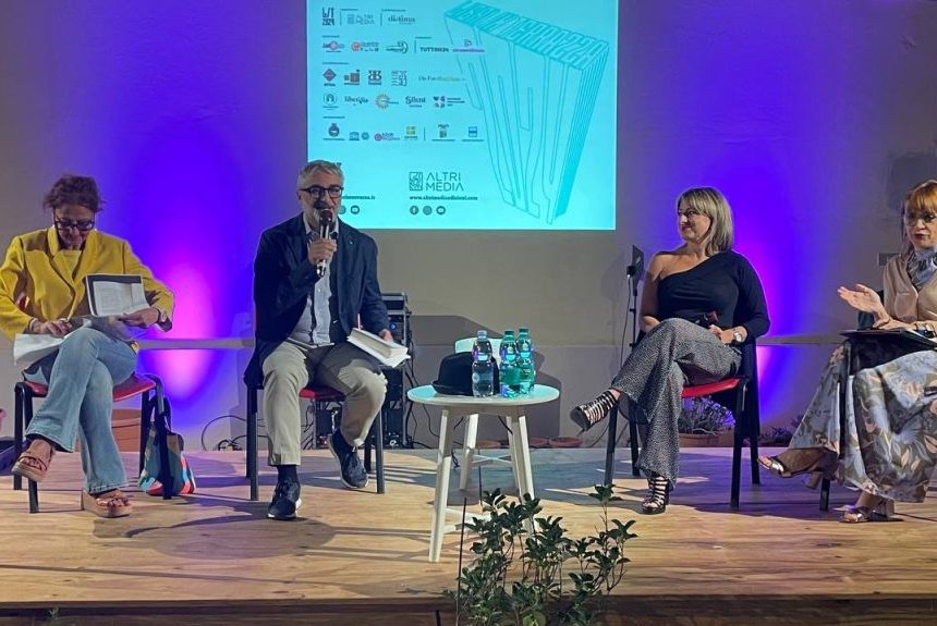 “Libri in Terrazza”: con la presentazione di “Dodici” di Tiziana D’Oppido  si sono spenti i riflettori sul Festival promosso a Matera da Altrimedia Edizioni  in collaborazione con l’agenzia di comunicazione Diótima